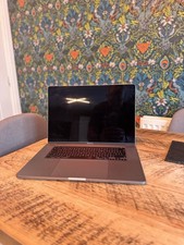 Apple MacBook Pro 16” i7 16GB 512GB Space Grey 2019 Boxed Good Cond