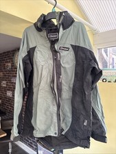 Large Berghaus Aqua foil Jacket In Green And Black