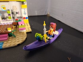 LEGO FRIENDS: Heartlake Surf Shop 41315  Retired