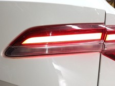 RÜCKLEUCHTE RECHTS IN DER TÜR / 2690706 FÜR SKODA KAROQ NU7, ND7 1.5 TSI