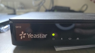 Yeastar S412 Steuergerät 8 Port FXS