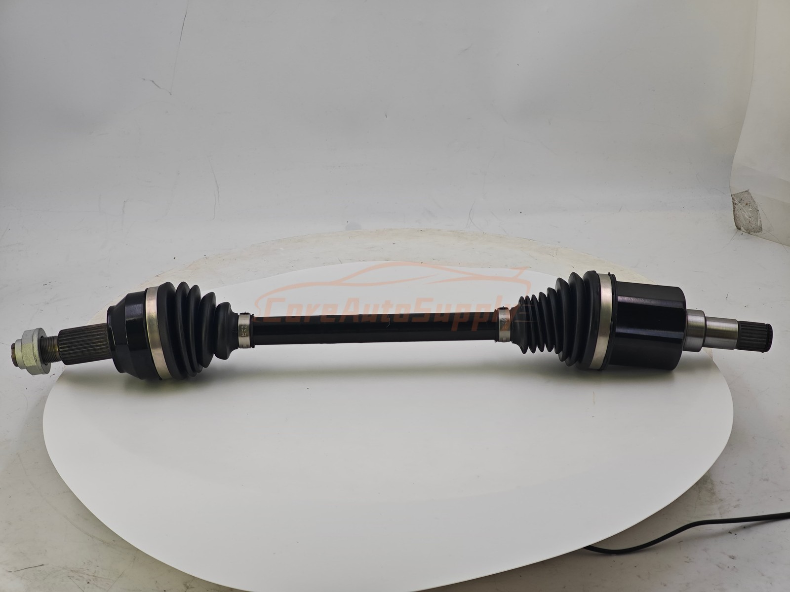 Front Right CV Axle Shaft 670035142 for Maserati Ghibli Quattroporte Levante AWD