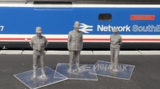 Oo Gauge police figures x3 3d printed