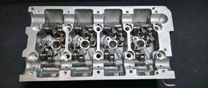 03G103373A zylinderkopf r. VOLKSWAGEN TOURAN 1T1 I MONOVOLUMEN san4p187395