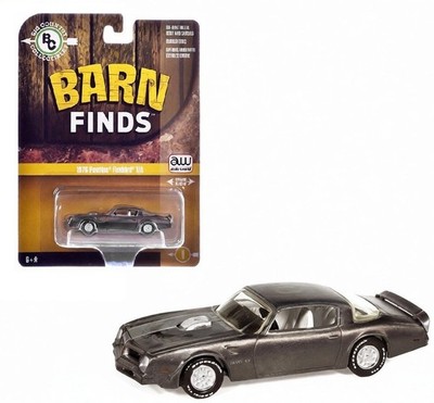 AUTO WORLD 1:64 1976 PONTIAC FIREDBIRD T/A ''WEATHERED'' DIECAST MODEL AWSP198-5E