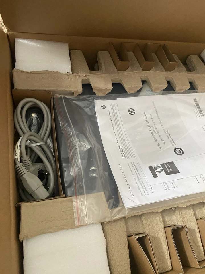 J9773A HP 2530-24G-PoE+ 24-Port Switch New Sealed - Image 4 of 4