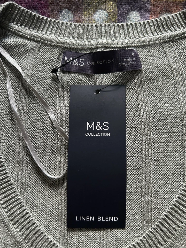 Ladies size 8 Marks and Spencer pale green linen blend jumper, new with tags - Image 4 of 4