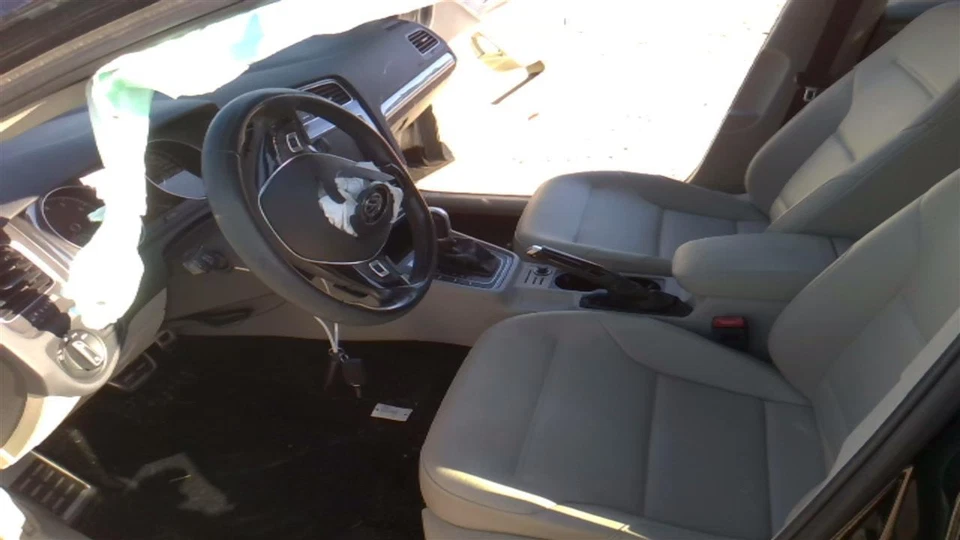 Used Left Sun Visor fits: 2017 Volkswagen Golf Htbk illuminated L. Left Grade A - Image 4 of 4