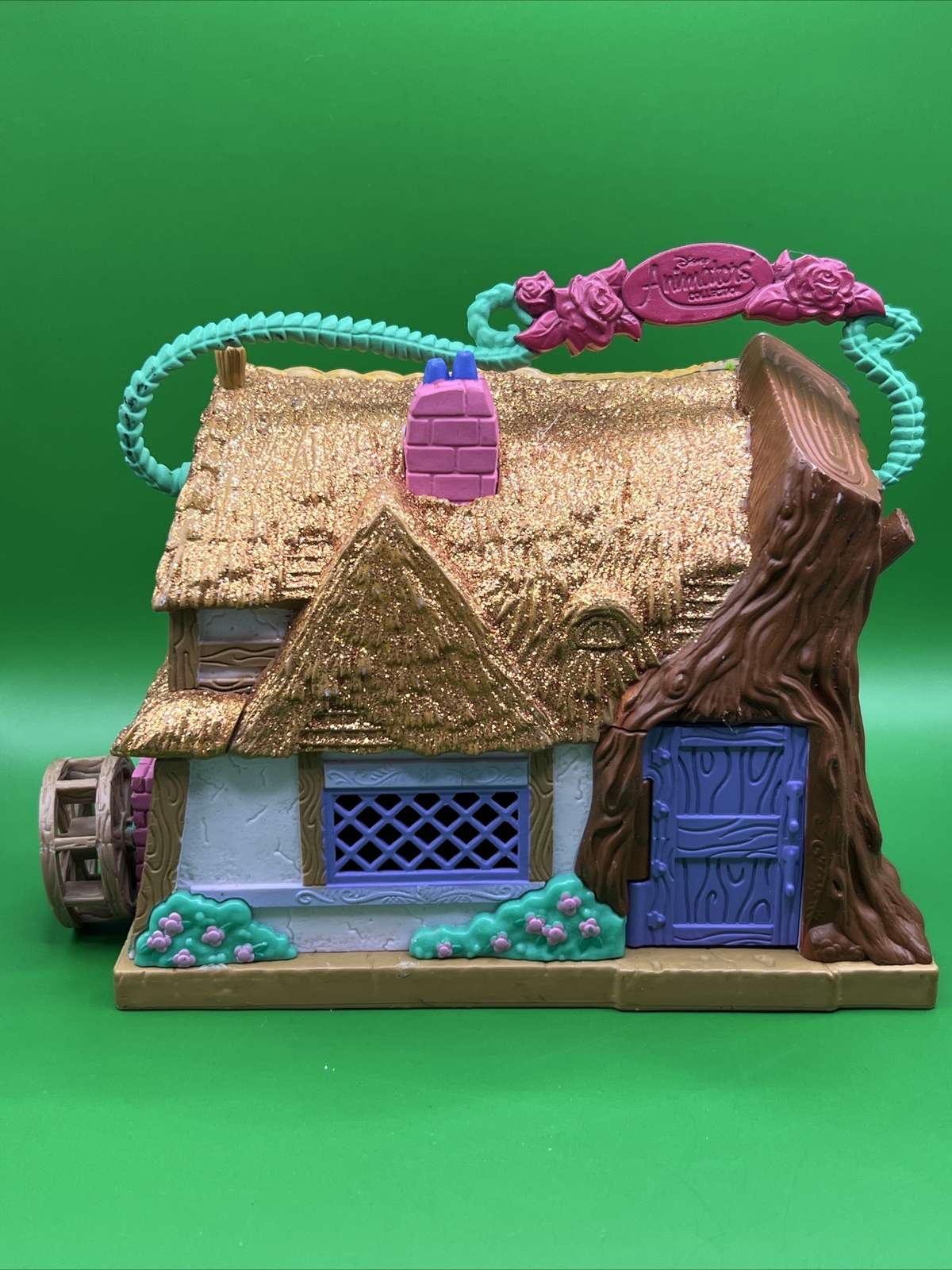 Disney Animators littles Aurora Cottage Playset Sleeping Beauty