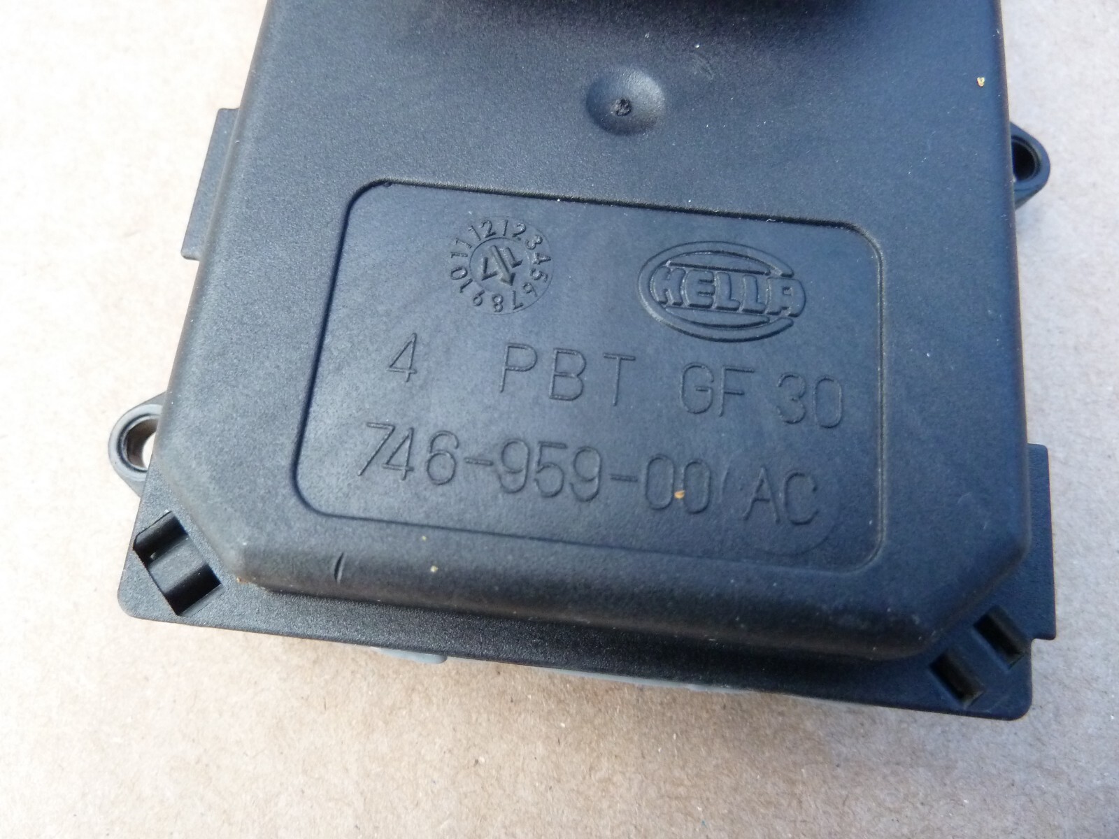 Lamborghini Huracan Headlight Ballast Control Unit Module Computer ECU Porsche