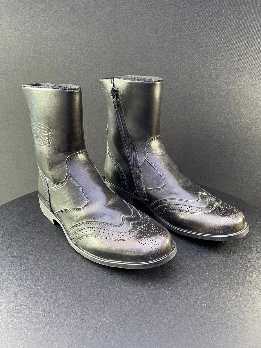 Smart clearance motorcycle boots