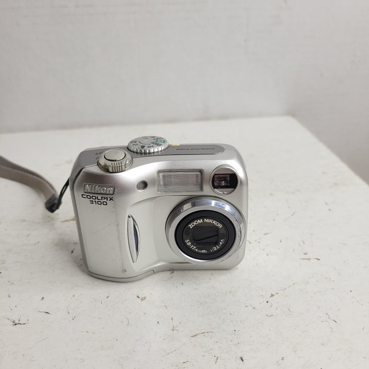 Nikon COOLPIX E3100 3100 3.2MP Vintage Digital Camera Tested Point