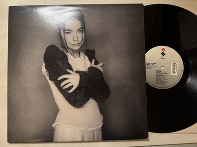 Björk - Human Behaviour (12'', Single) 1993 Elektra 0-66299