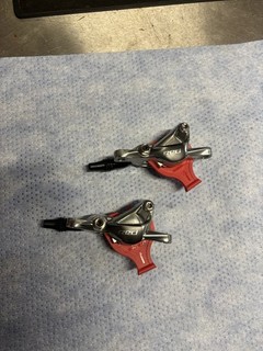 SRAM Red Disc Brake Calipers Post Mount B2