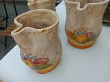 Antico Lotto Tre Brocche In Terracotta Contadina Smaltata Con Decori