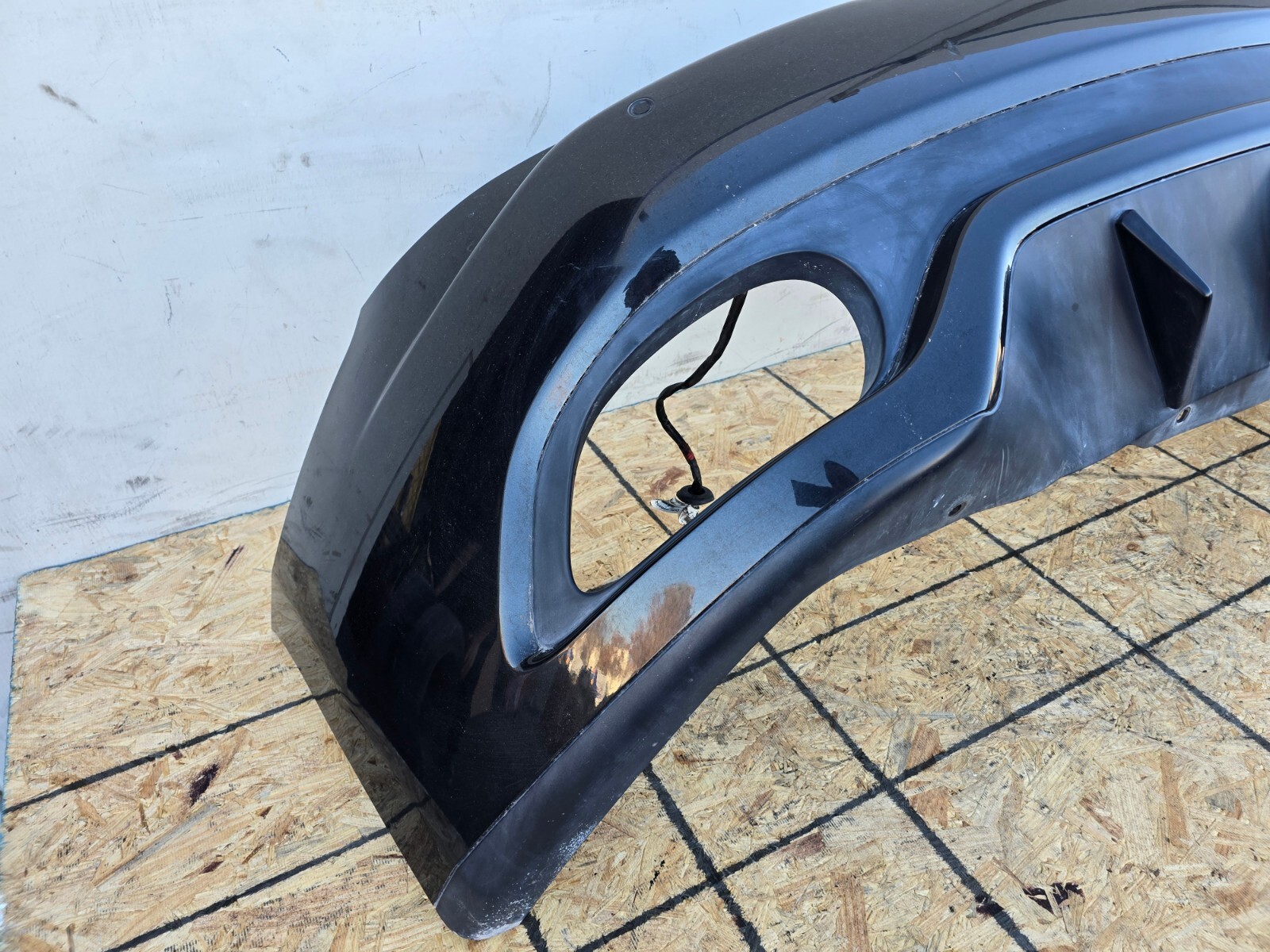 REAR BUMPER COVER W/PARK ASSIST ASSEMBLY 08-19 MASERATI GRANTURISMO 4.2L M145