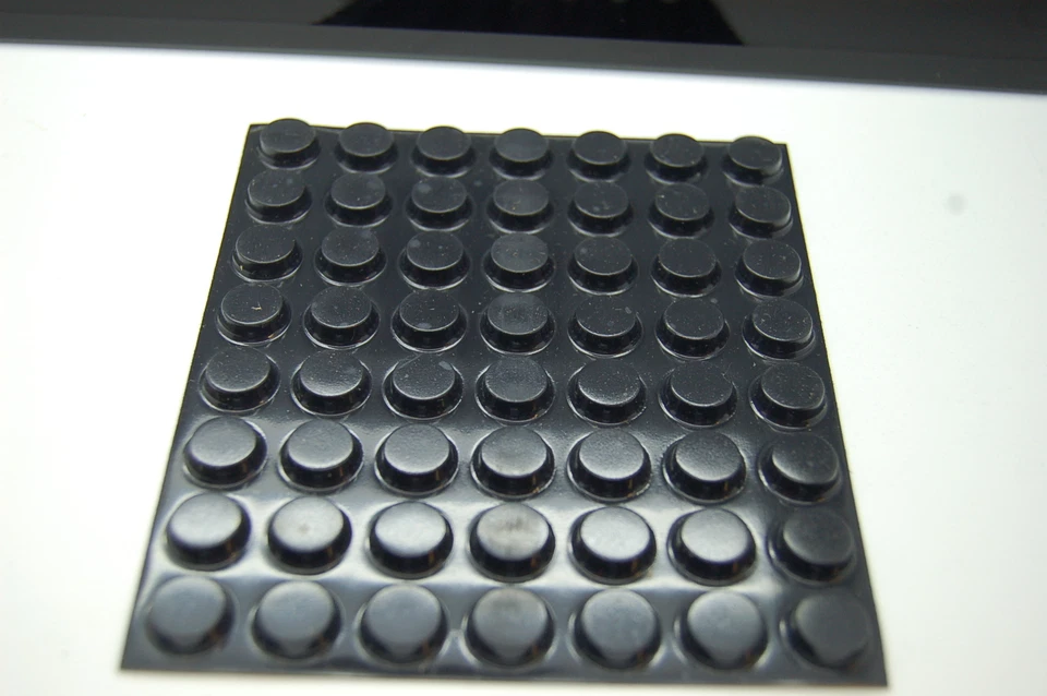 Genuino 3M SJ5012 Bumpon Nero, Paraurti in Gomma Autoadesiva, 12.7mm(l) x 3.6mm