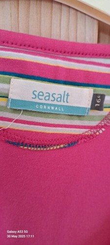 Classic Seasalt Tee Shirt In A Lovely Pink - Pink Seasalt Cornwall Seasalt Corn - Picture 3 of 5