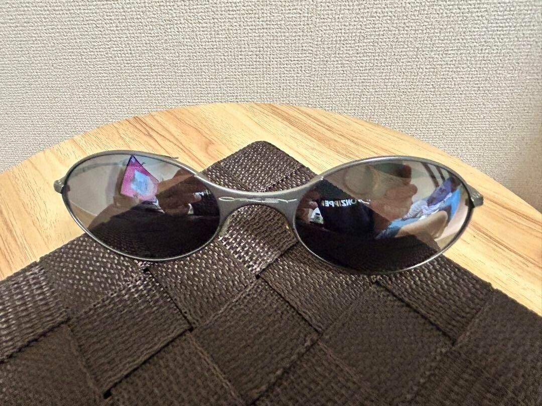 OAKLEY e wire 90's original Lens: Mirror type Vintage OAKLEY e wire 90's original Lens: Mirror type Vintage