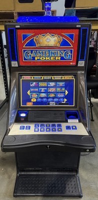 IGT Game King Poker Universal Slant Top Casino Slot Machine Multi Game