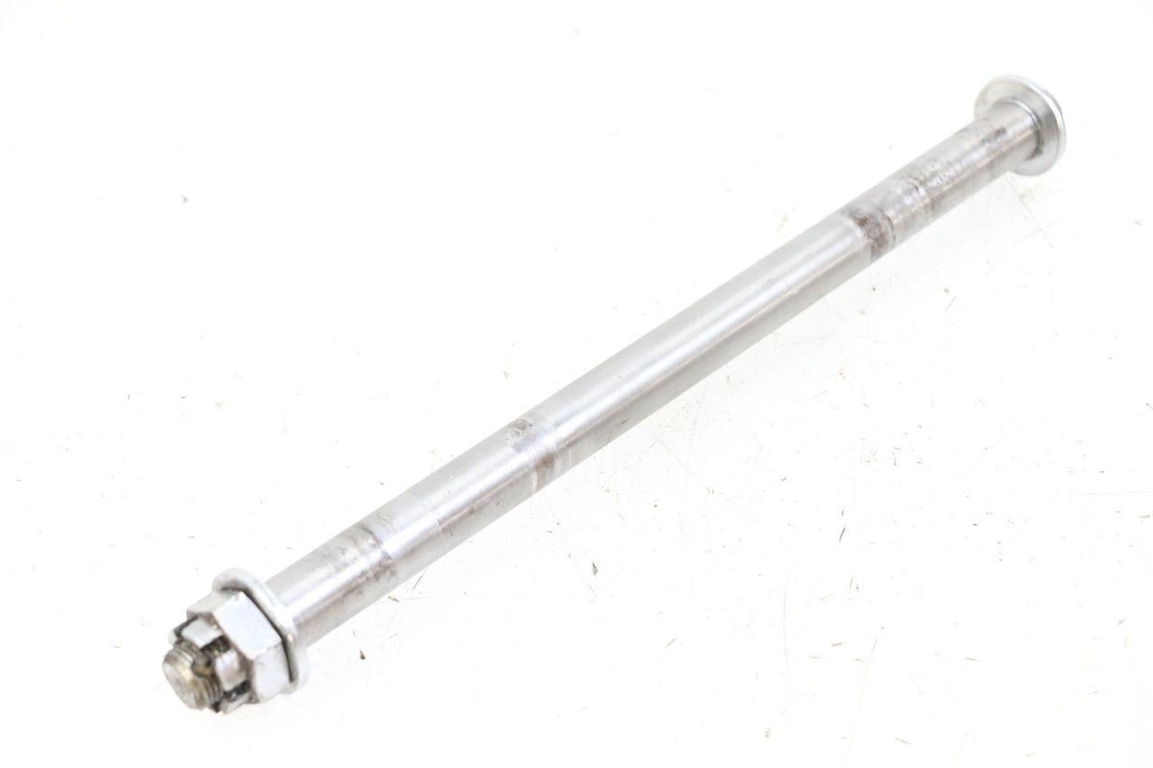 REAR WHEEL AXLE - YAMAHA FJ 36Y 1100 (1984 - 1985)