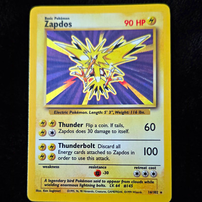 Wizards of the Coast Zapdos 16/102 Base Set 90 HP Holo Rare Eng Unlimited