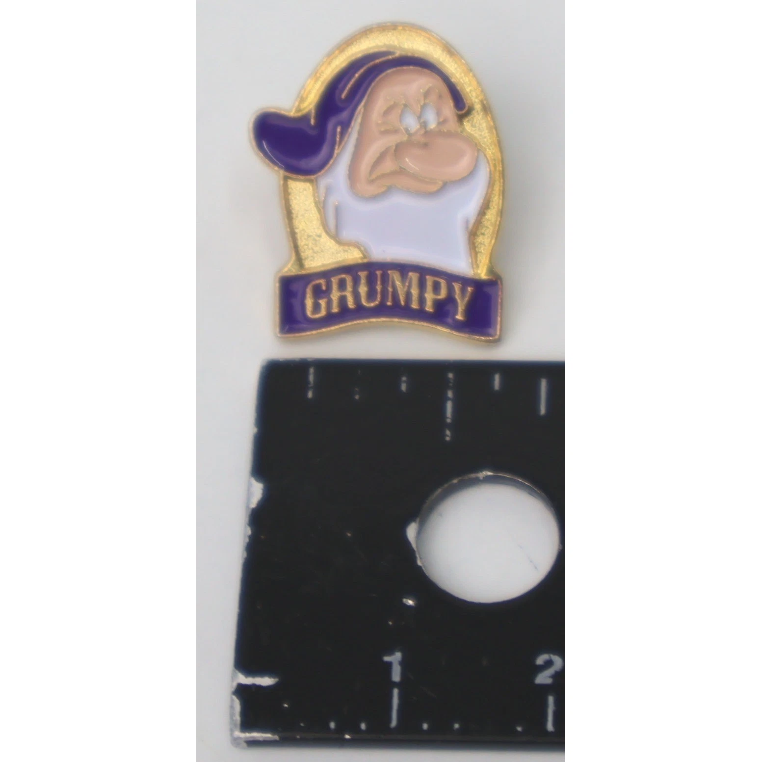 Disney Grumpy Pin Unisex OS Purple Excellent Vintage Enamel Snow White Dwarf