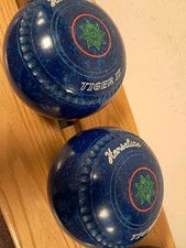 Henselite Tiger II Size 3 Blue Mega Grip Very Light Indoor Use Superb Condition