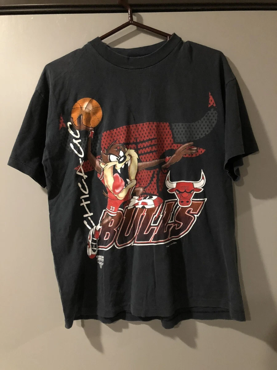 Vintage 1998 Taz Chicago Bulls NBA T-shirt - BIDSTITCH