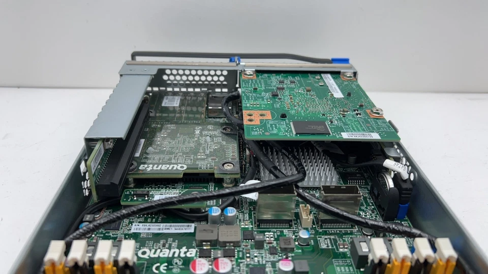 QuantaPlex T41S-2U 2U BAREBONE NODE Motherboard HEATSINK CHASSIS W/ 64GB SSD - Image 4 of 4