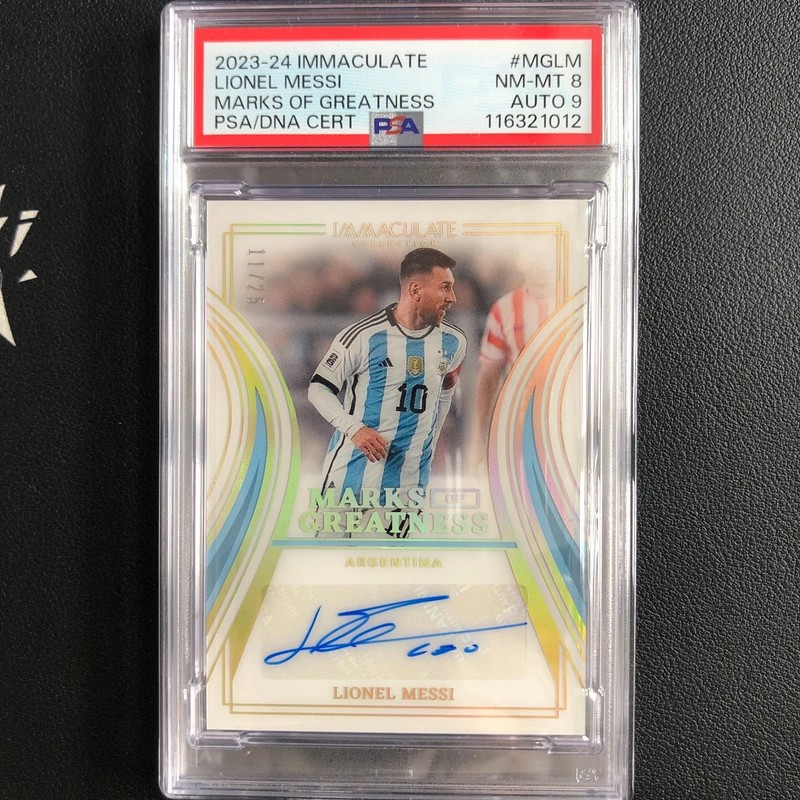 2023-24 Panini Immaculate Marks of Greatness Auto Lionel Messi /25 PSA 8