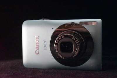 US Duty Paid] Canon IXY 200F Silver PowerShot SD1300 IS ELPH IXUS