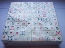 CHH Set of 16 mm Standard Poker Dice 200Piece - Cream/Black/Red, Ivory