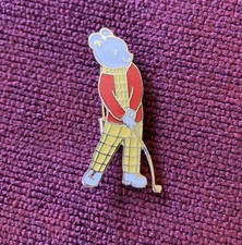 Vintage Rupert Bear Playing Golf Pin Badge, Excellent Condition (rb06)