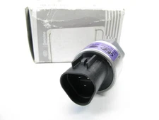 NEW Speedometer Impulse Sender Sensor OEM For Hyundai MANUAL TRANS 964202D501