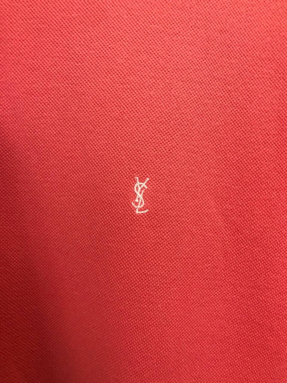 Polo K YSL Yves Saint Laurent di design con logo