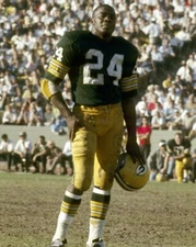 WILLIE WOOD 8X10 PHOTO GREEN BAY PACKERS PICTURE NFL FOOTBALL