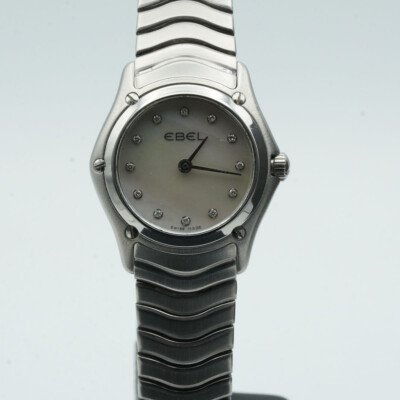 EBEL CLASSIC WAVE QUARZ DAMEN UHR STAHL 28MM 9257F21 SCHÖN ARMBANDUHR MOP DIA