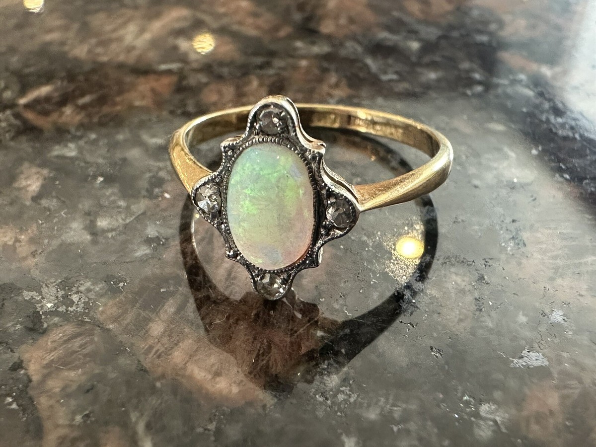 Vintage Opal Gold Ring Edwardian 18ct Gold Platinum Large Opal
