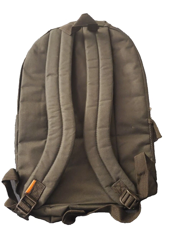 MOCHILA K-CLIFFS NUEVA CON ETIQUETAS Y MÁS DE $50 EN ÚTILES ESCOLARES Foto 2 de 4