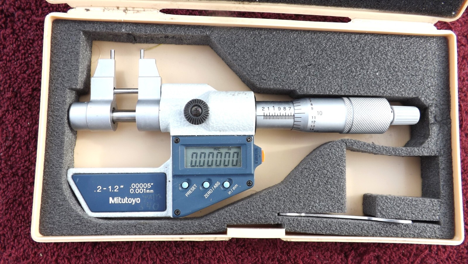 MITUTOYO *NEAR MINT!* 34571130 DIGITAL INSIDE MICROMETER! COSTS 614.