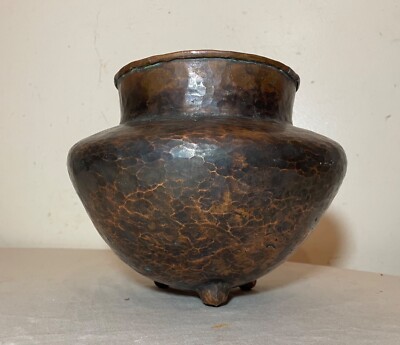 antique hand hammered tooled Arts and Crafts patinated copper vase sculpture pot