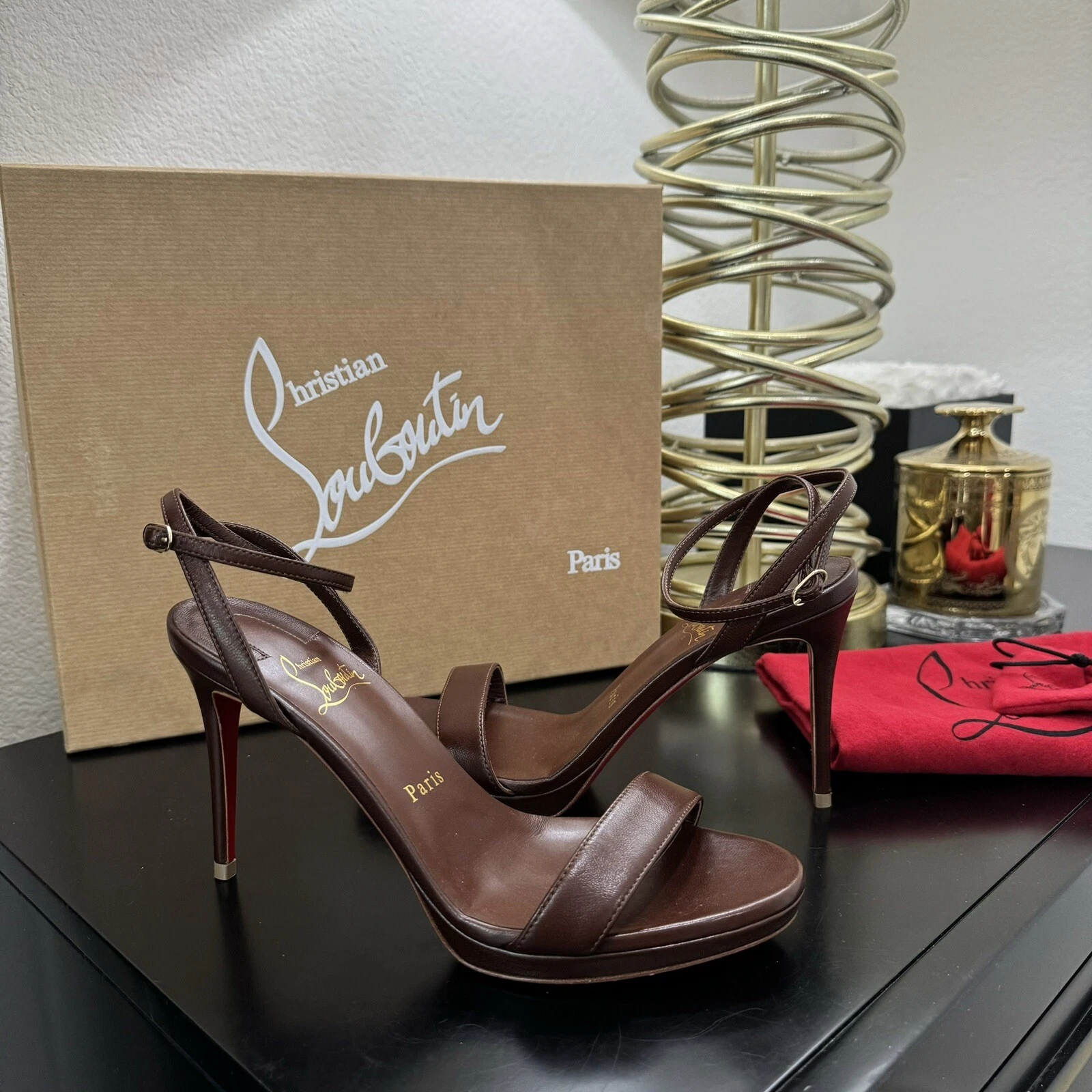 Christian Louboutin — Christian Louboutin Loubi Queen 100 Leather Brown 36.5