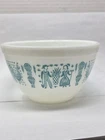 Vintage Pyrex #401 Amish Butterprint Aqua Teal White 1.5 Pt Nesting Mixing Bowl