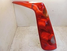Feu arrière Nissan NOTE