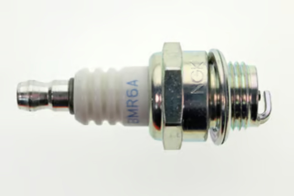 1977-2000 Honda OEM Spark Plugs QTY 10 BMR6A NGK 98073-56744