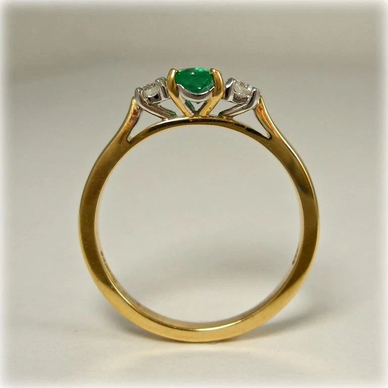 1.00 Ct Oval Cut Natural Emerald & Diamond Wedding Ring 14k Yellow Gold Size 6 - Image 4 of 4