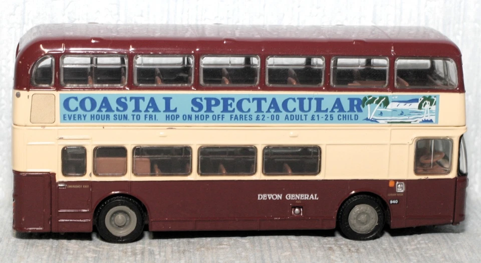 EFE 20403 1:76 BRISTOL VR SERIES III DOUBLE DECK BUS DEVON GENERAL BOXED - Image 4 of 4
