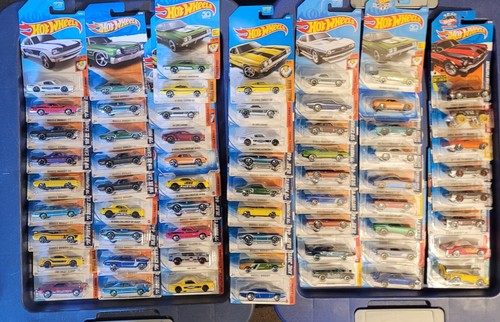 Hot Wheels Muscle Mania Lot and Other muscle cars 63 cars