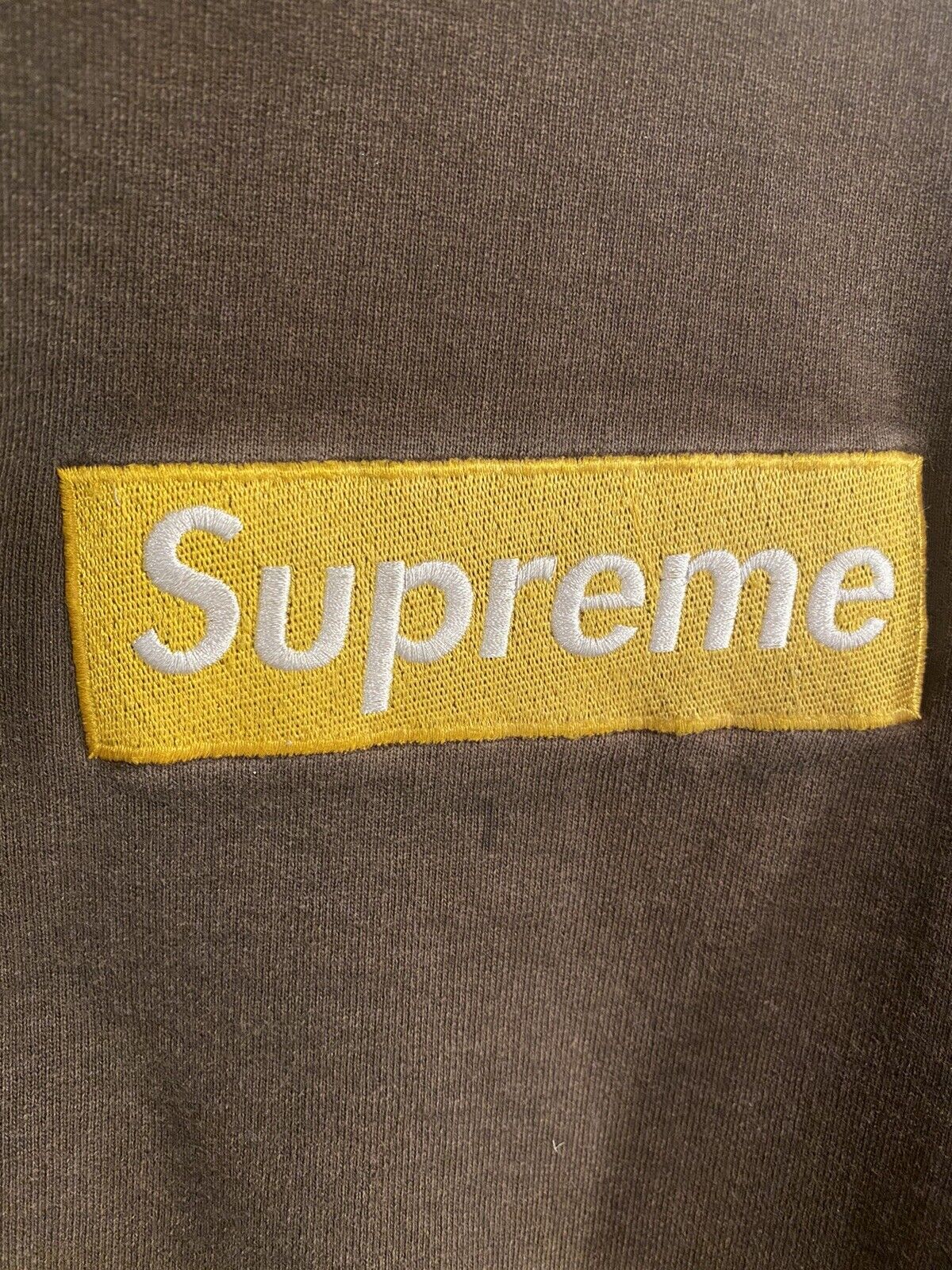 2003 supreme gold on brown box logo crewneck rare vintage size large